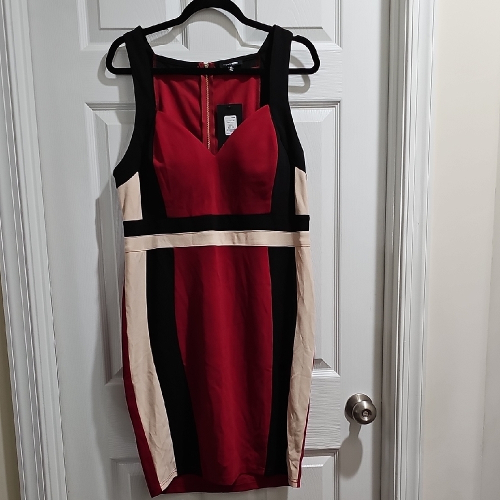 Fashion Nova Red Bodycon Mini Dress V-Neck Sleeveless